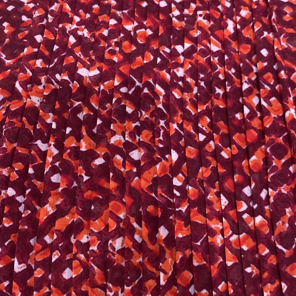 Women’s loft tank top size small - Picture 2 of 5